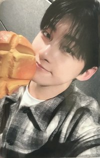 Last Bell yzy 麵包ver 特典卡 