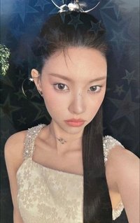 bomb 日咖 特典卡 預售