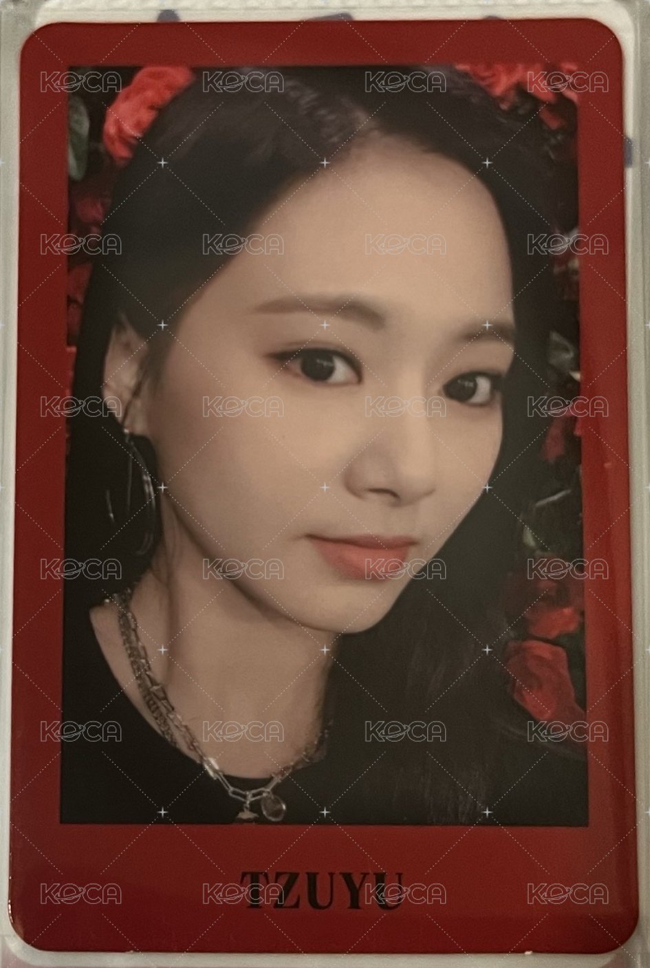 YES or YES 專輯卡 紅框瑜 正面