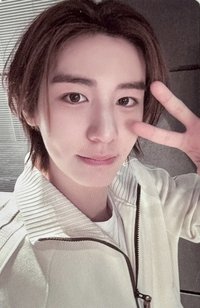 HOW? KMStore 蝦皮 2.0 簽售卡 