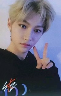 Clé 1 : MIROH 專輯卡 SKZ logo ver.