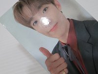 下排左2微凹痕及過臉淺痕跡