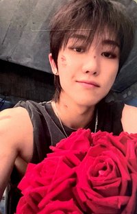 MINI12 yzy 簽售卡 ｜一直娛上海線下簽售