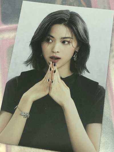 Itzy 小卡