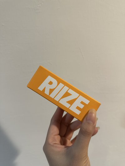 RIIZE 手燈造型護唇膏 SMTOWN