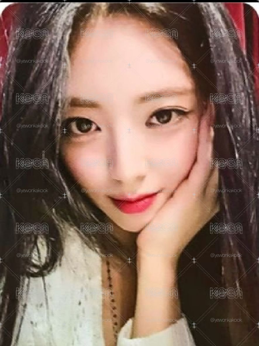 申有娜Yuna托臉氣質兔兔