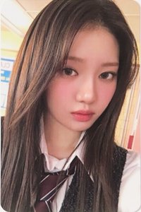 25’世巡 yg 周邊卡 亞巡壓克力鑰匙圈卡 Rora