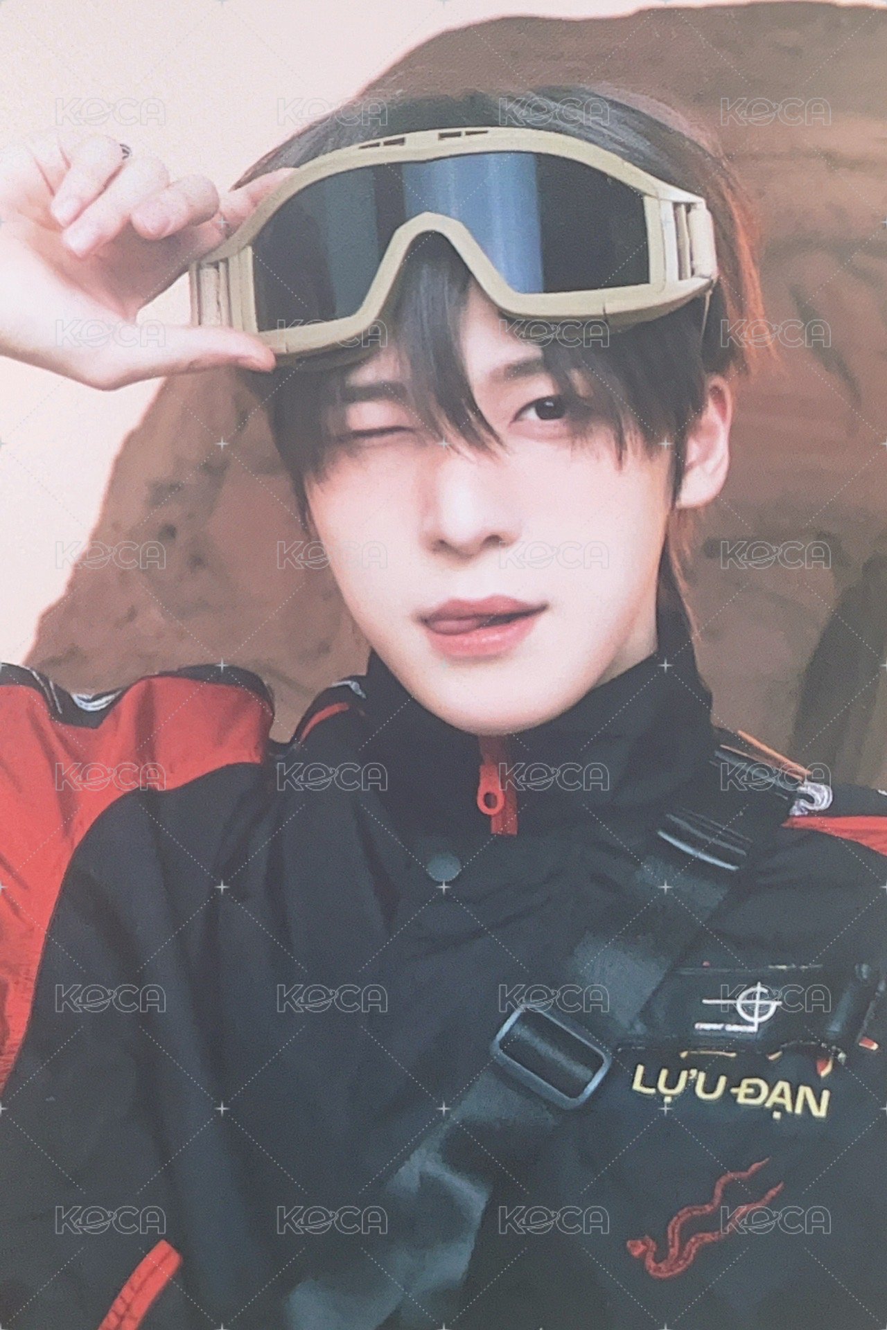 ANITEEZ IN TREASURE 隨機卡  正面