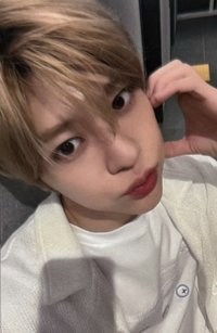 Songbird yzy 4.0 簽售卡 