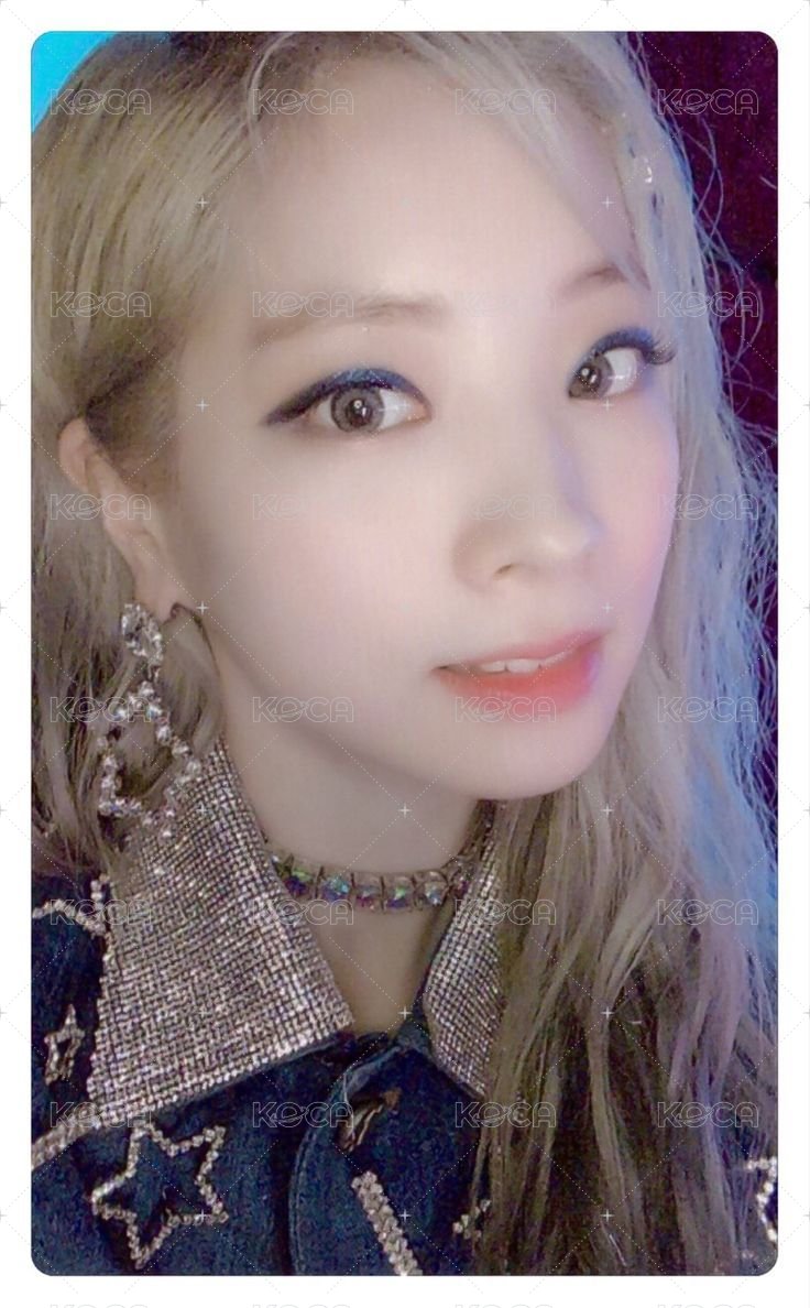 Feel Special 專輯卡  正面