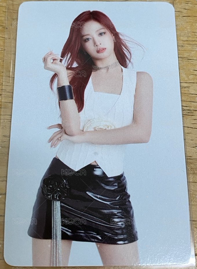 FOREVER 隨機卡  正面