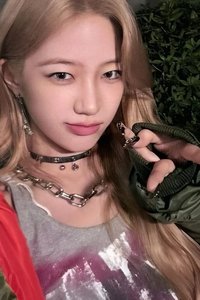 DIFFERENT 專輯卡 ver.單封