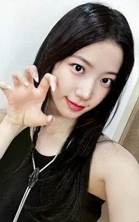 UNFORGIVEN yzy 4.0 幸運卡 