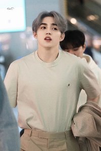 rong（會慢慢更新 也可以私訊詢問有沒有想要的卡）