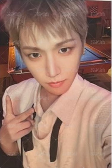 BOYLIFE 快閃店 隨機卡  正面