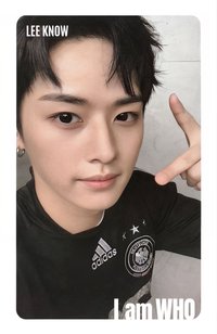 I am WHO 專輯卡 白版