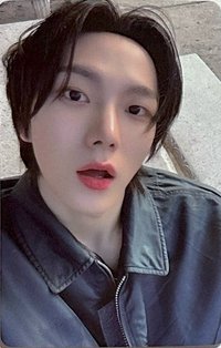 WHO! yzy 1.0 特典卡 