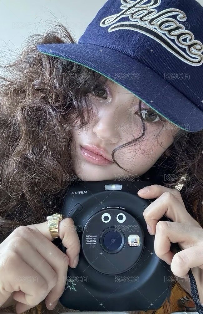 How Sweet 專輯卡 WVS A ver. 正面