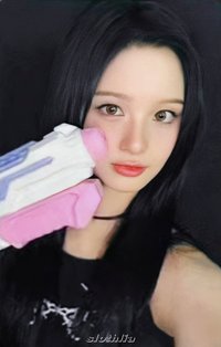 STICK OUT am 線下 簽售卡 水槍