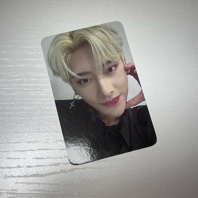 ZB1 RICKY mini1 K4臉頰比心中背特典