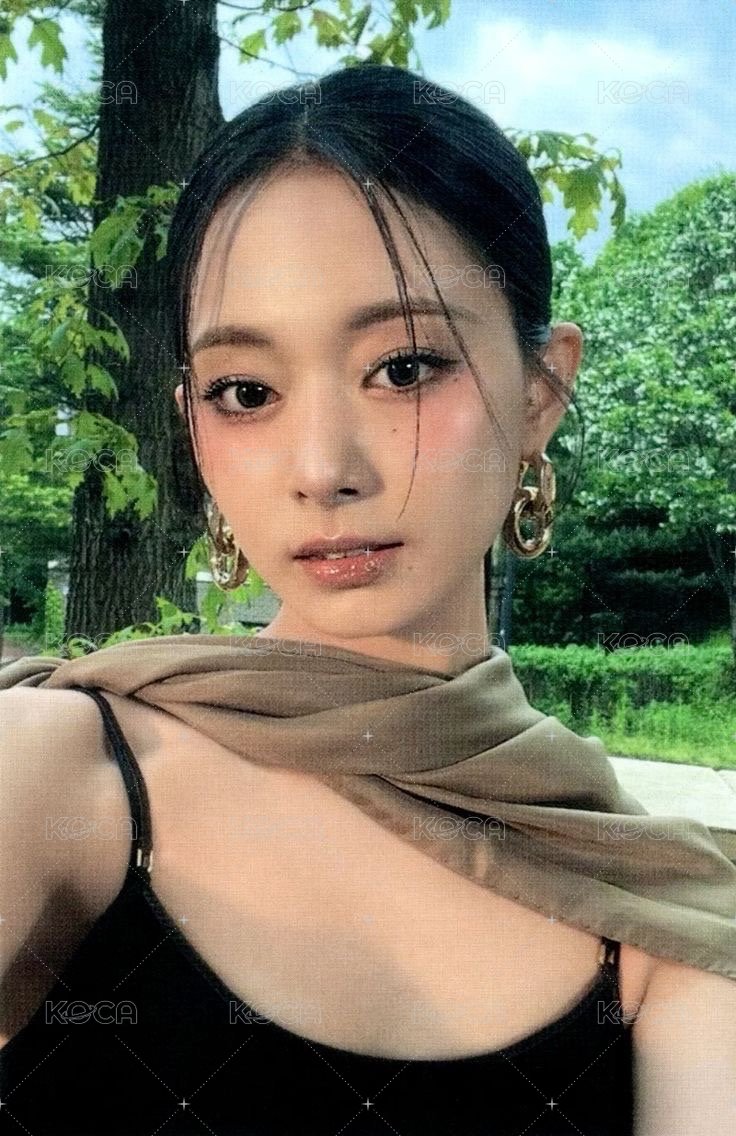 aboutTzu  專輯卡  正面