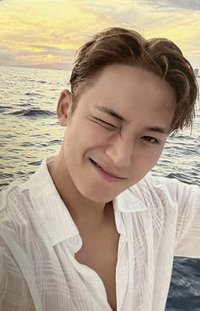 HYPE VIBES   特典卡 