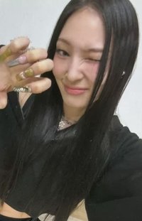 FAMOUS yeti 幸運卡 