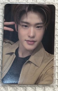 RIIZING SM簽售卡（下左）