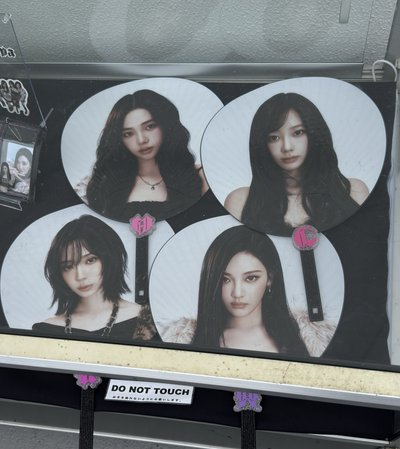 （現貨） 隨機扭蛋+B賞貼紙