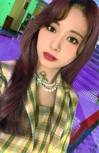 Eyes Wide Open 專輯卡 