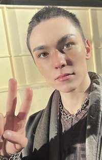 正五 yzy A 簽售卡 