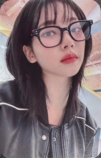 Drama 愛豆驛站 簽售卡 眼鏡 柚