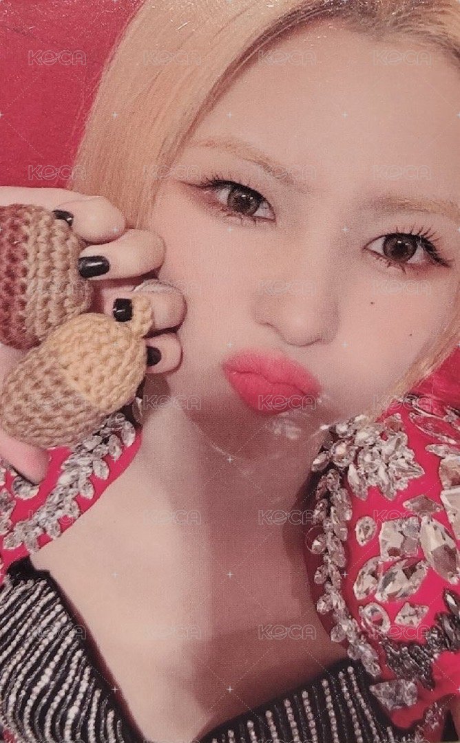 I SWAY km 簽售卡 台特-娟 正面