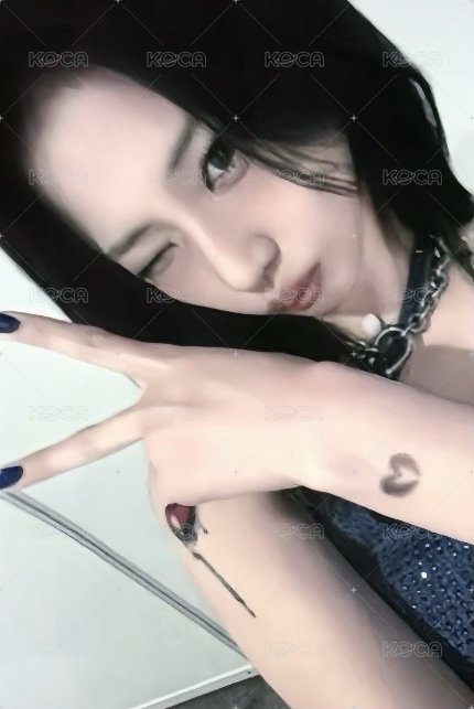 WE GO UP k4 線下 簽售卡  正面