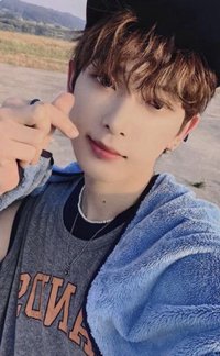 青嵐 yzy  青島線下簽售 簽售卡 塗鴉卡背