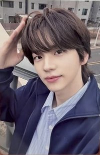 TRY WITH US yzy 晴天ver. 特典卡 中文卡背