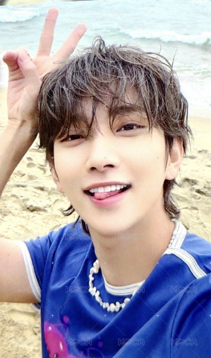 MINI12 環球 CARAT ver 特典卡  正面