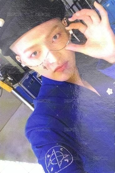 FEVER pt.2 專輯卡 Z ver. 1 正面