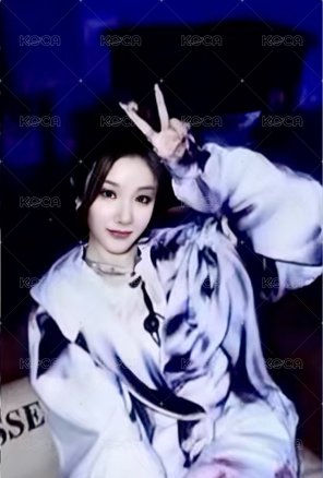 WE GO UP 入場卡 / 場限卡 快閃店團封抽獎卡 正面