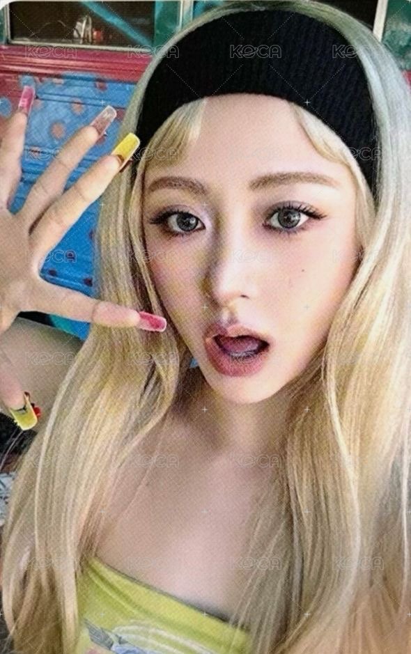 DIFFERENT 隨機卡  正面