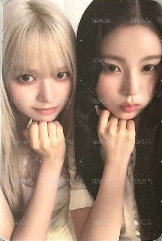 正規一 專輯卡 普版 Blue ver. 莉圭雙人 正面