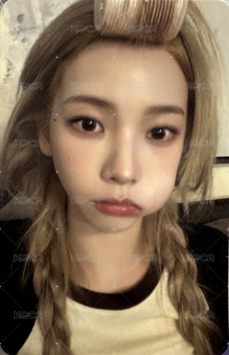 MY WORLD bn 專輯卡 bn柚 正面