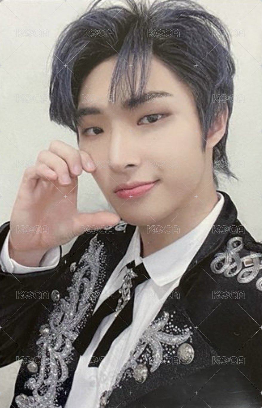 ATEEZ THE FELLOWSHIP:BEGINNING OF THE END 演唱會 DVD / CD 卡  正面