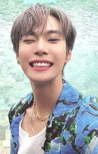 疾馳 (2 Baddies) 專輯卡 PB 2 Baddies Ver.