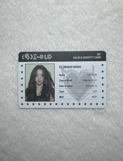 Soyeon ID卡