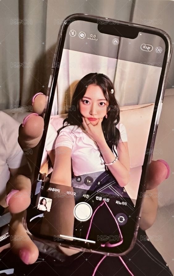 UNFORGIVEN 專輯卡 weverse ver.電子專專卡 正面