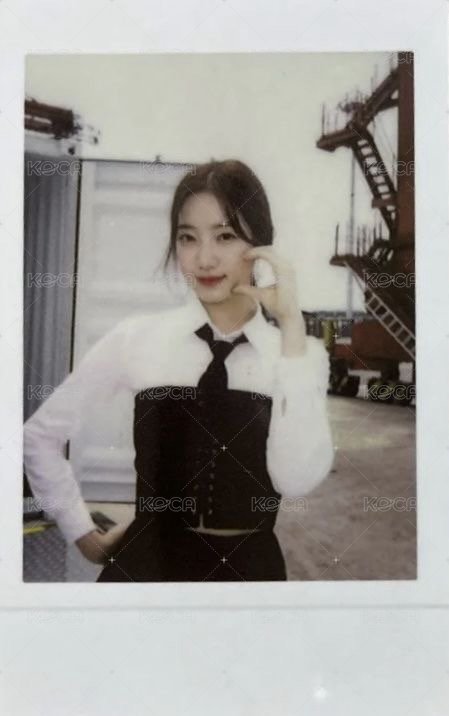 迷二 隨機卡 官周拍立得 正面