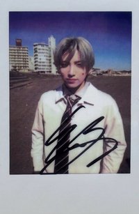 D社/D社日本快閃 wvs 通路 A版 特典卡 拍立得