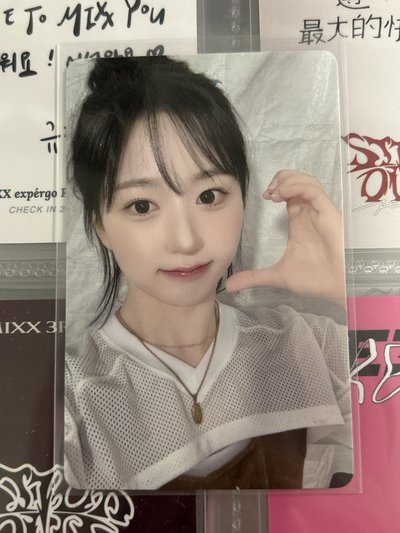 NMIXX yzy1.0嫄（中文卡背）