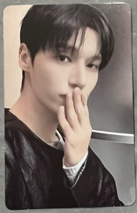 第一週卡包卡-掩嘴笑榮(需帶尚或鍾)